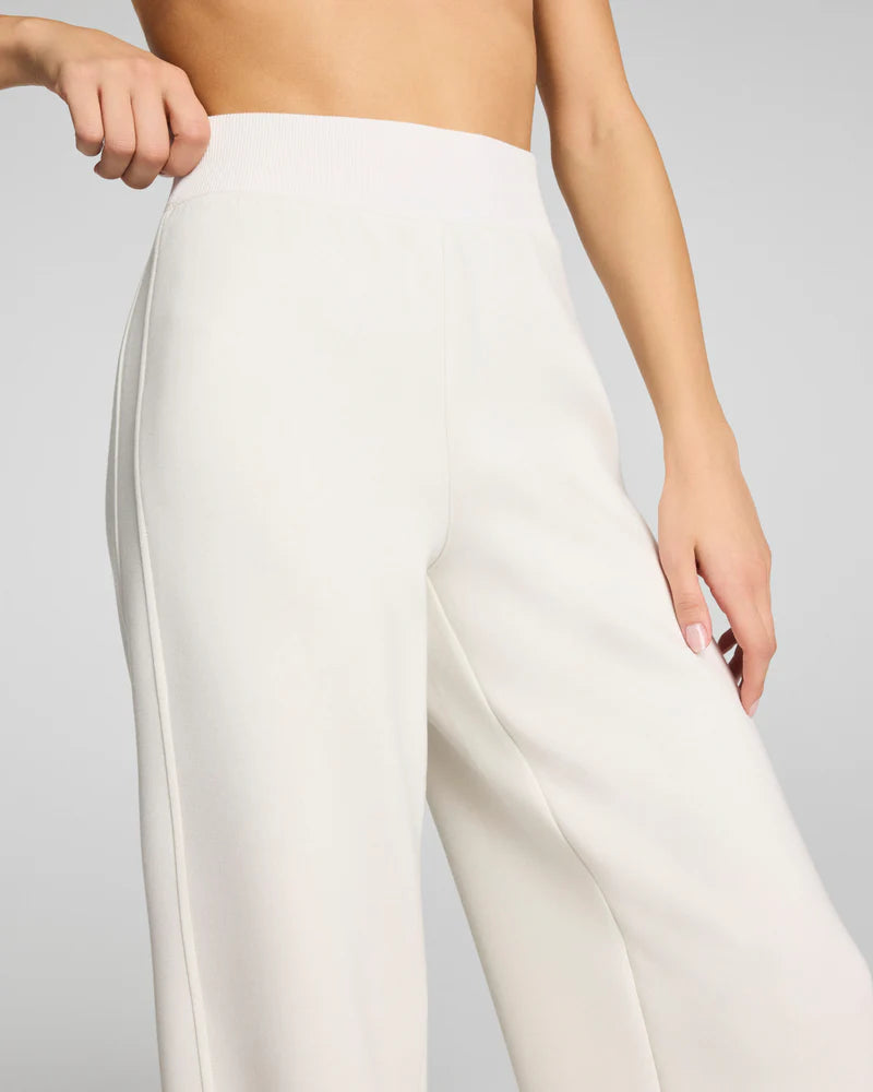 Spanx - Luxe Barrel Leg Pant - LINEN