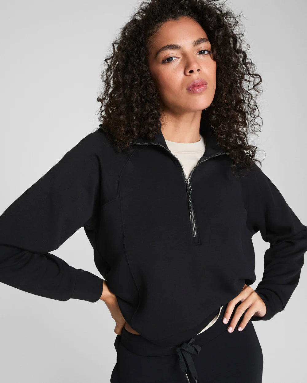 AirEssentials Half Zip - VRYBL