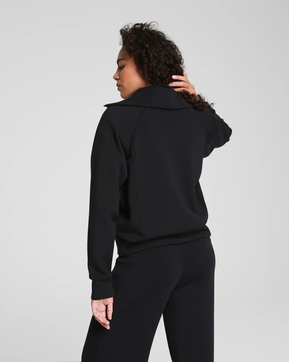 AirEssentials Half Zip - VRYBL