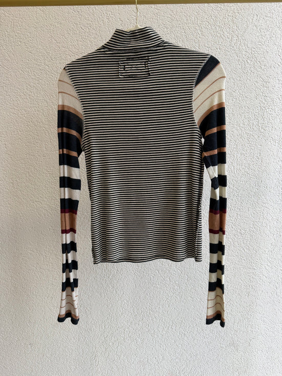 Free People - Avery Zip Up - Black Combo