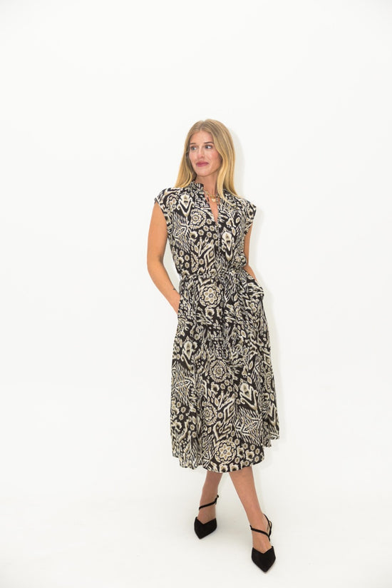 Cap Sleeve Maxi Dress - Black Acorn Print