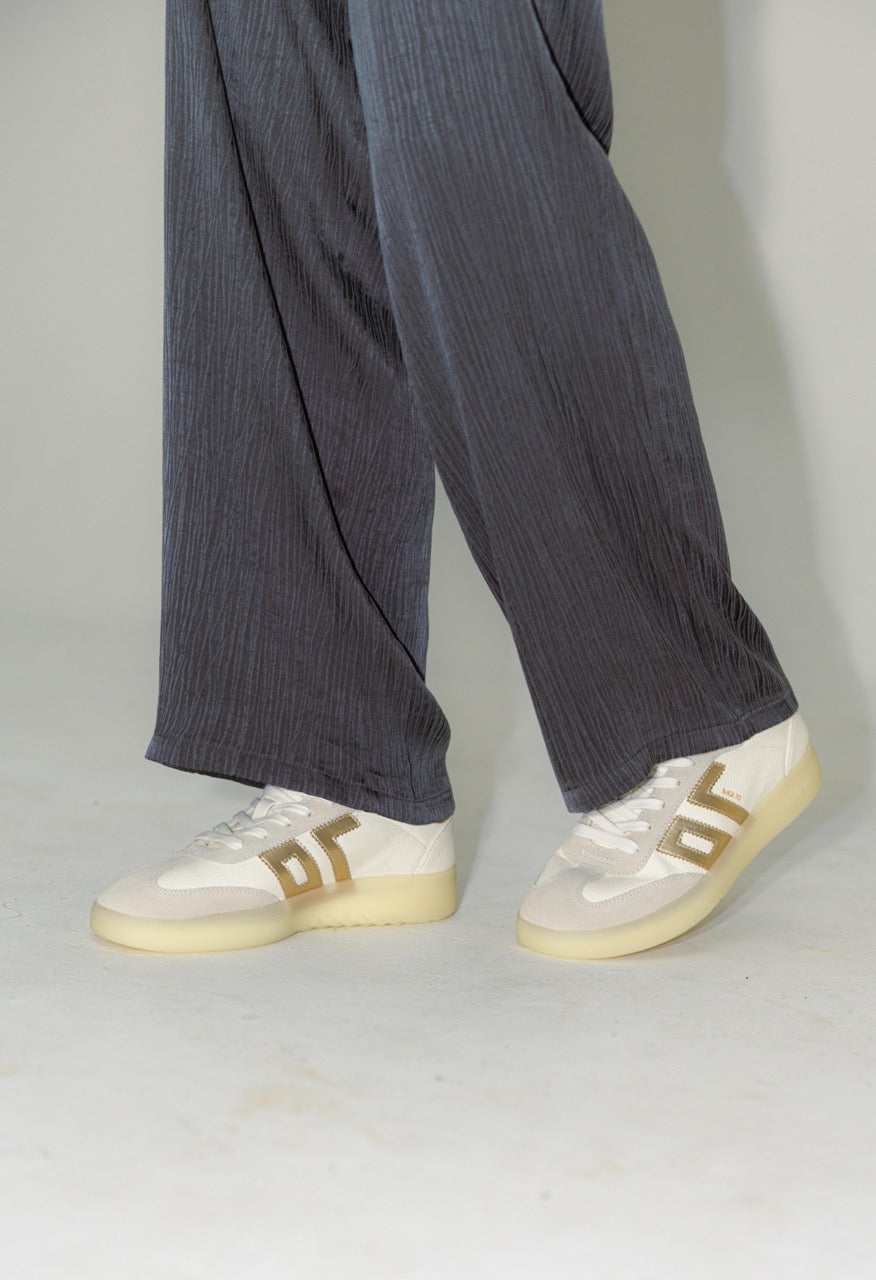 BACK 70 - BOSTON Metallic Gold Sneaker