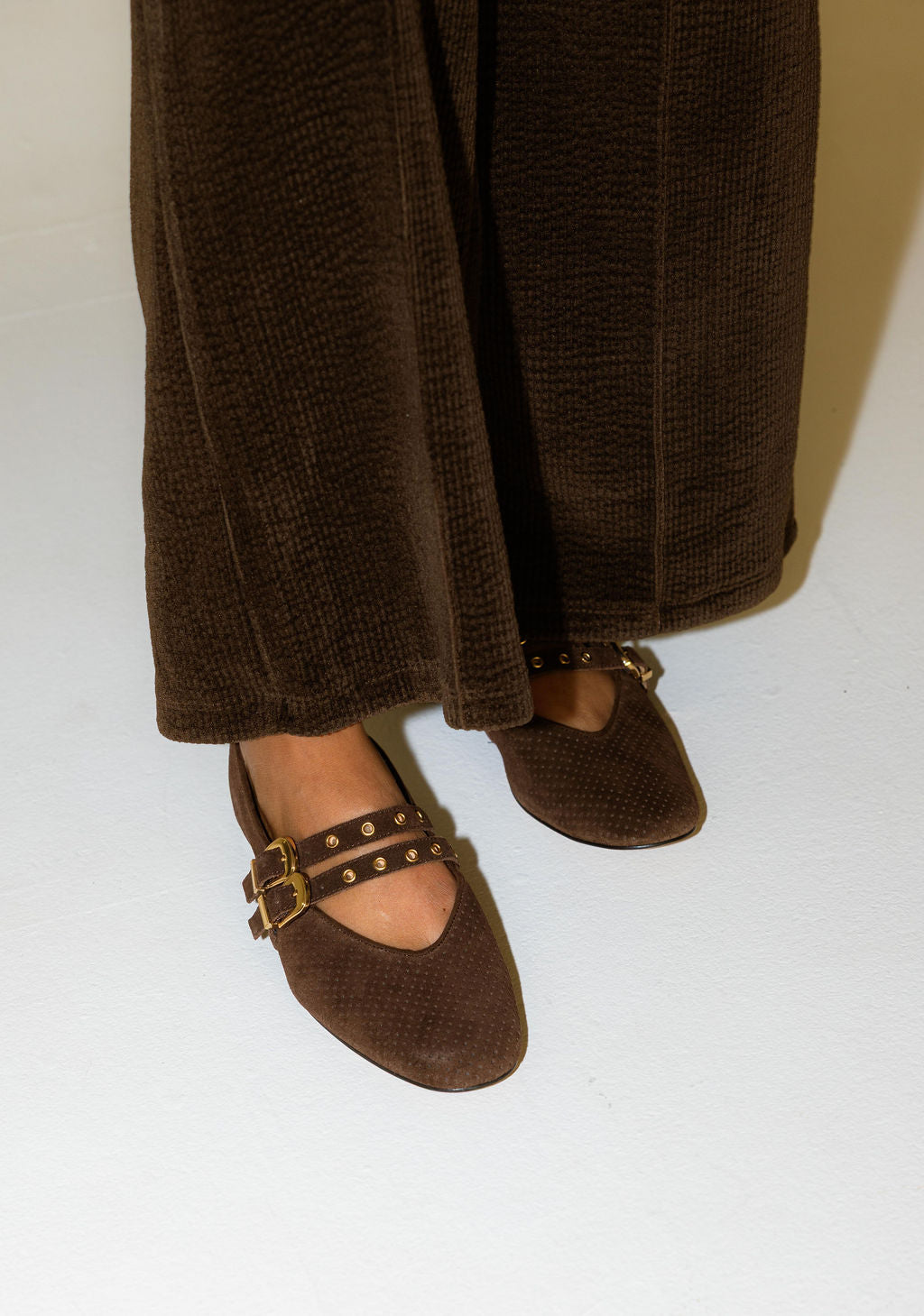 Baylee Grommet DK Brown Perforated Suede