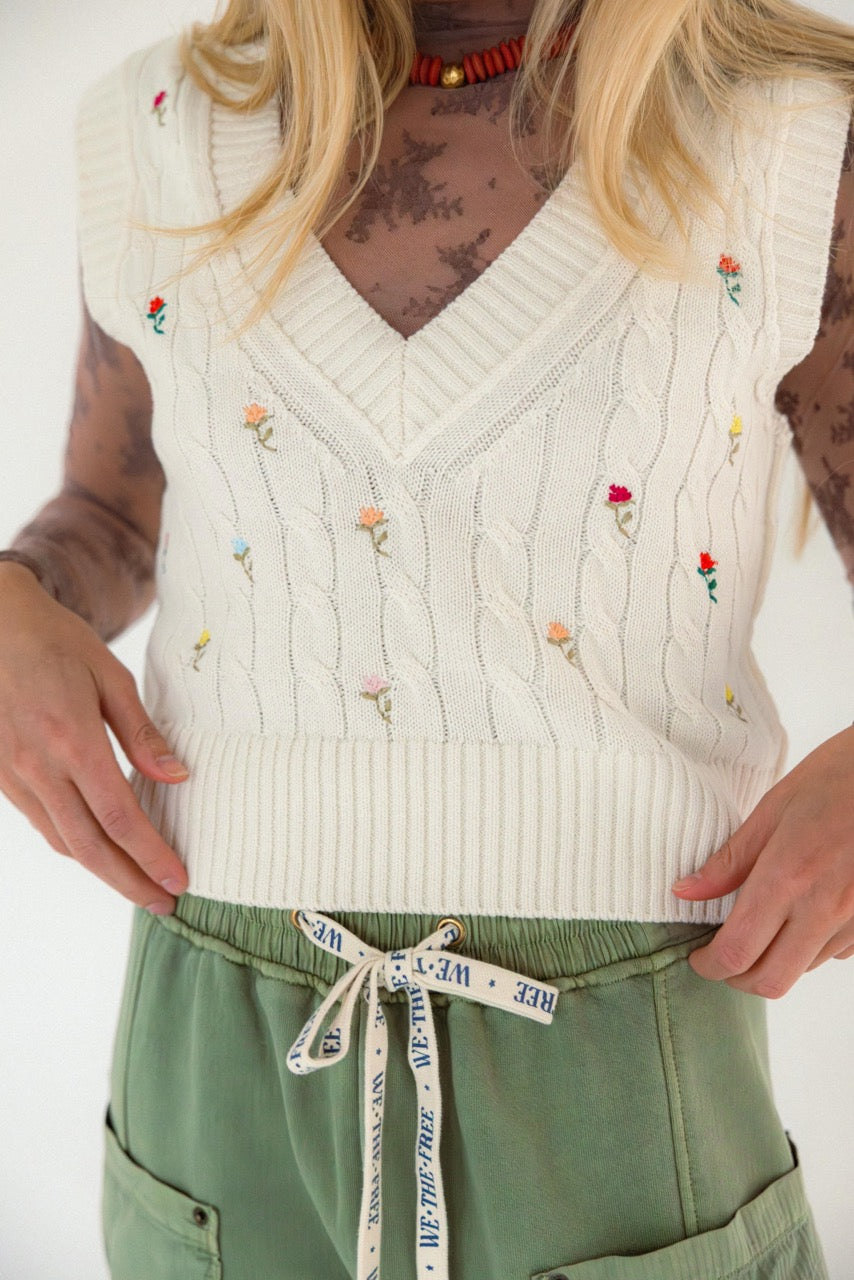 Plumeria Floral Vest - Ivory Combo