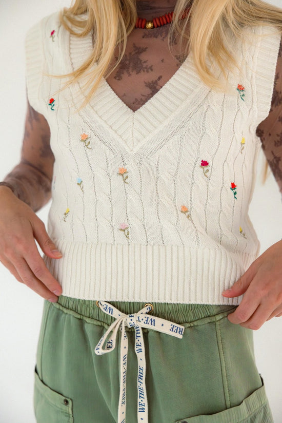 Plumeria Floral Vest - Ivory Combo