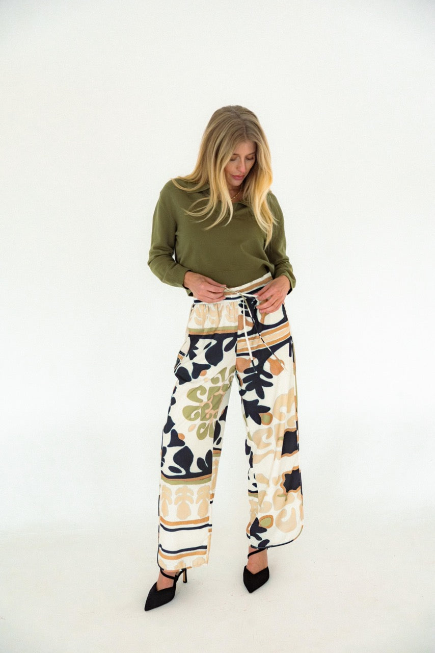 The Lydia Printed Drawstring Pants - Brown Multi