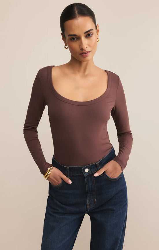 Second Skin Scoop Neck Top - Sandalwood