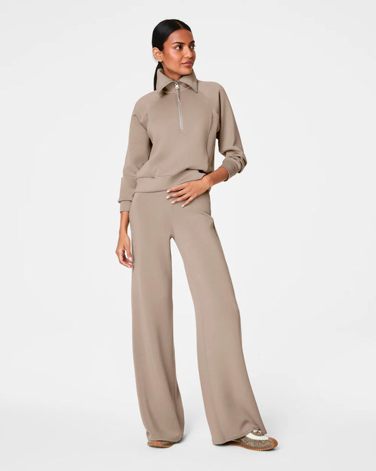 SPANX Airessentials Wide Leg Pant