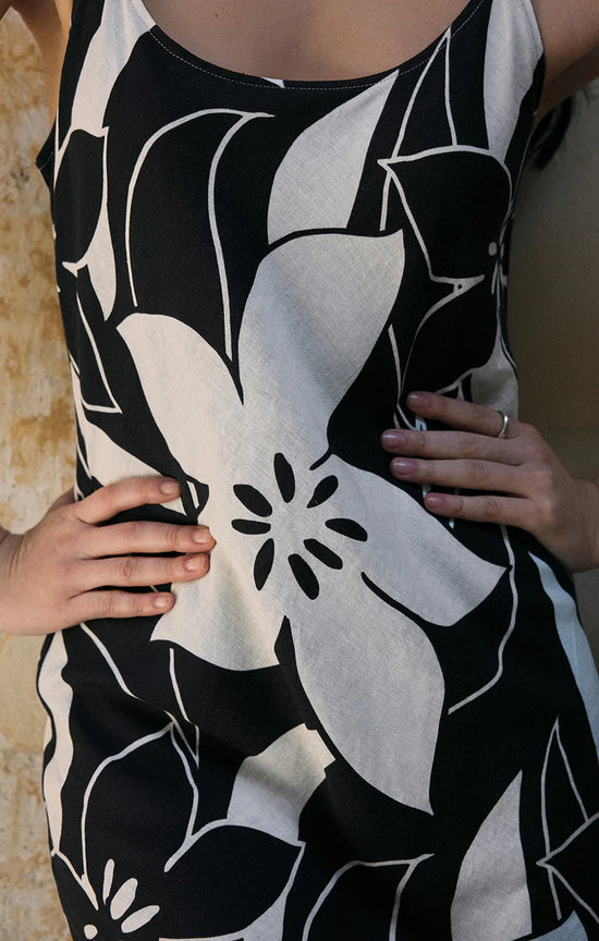 Cecily Madero Maxi Dress Black
