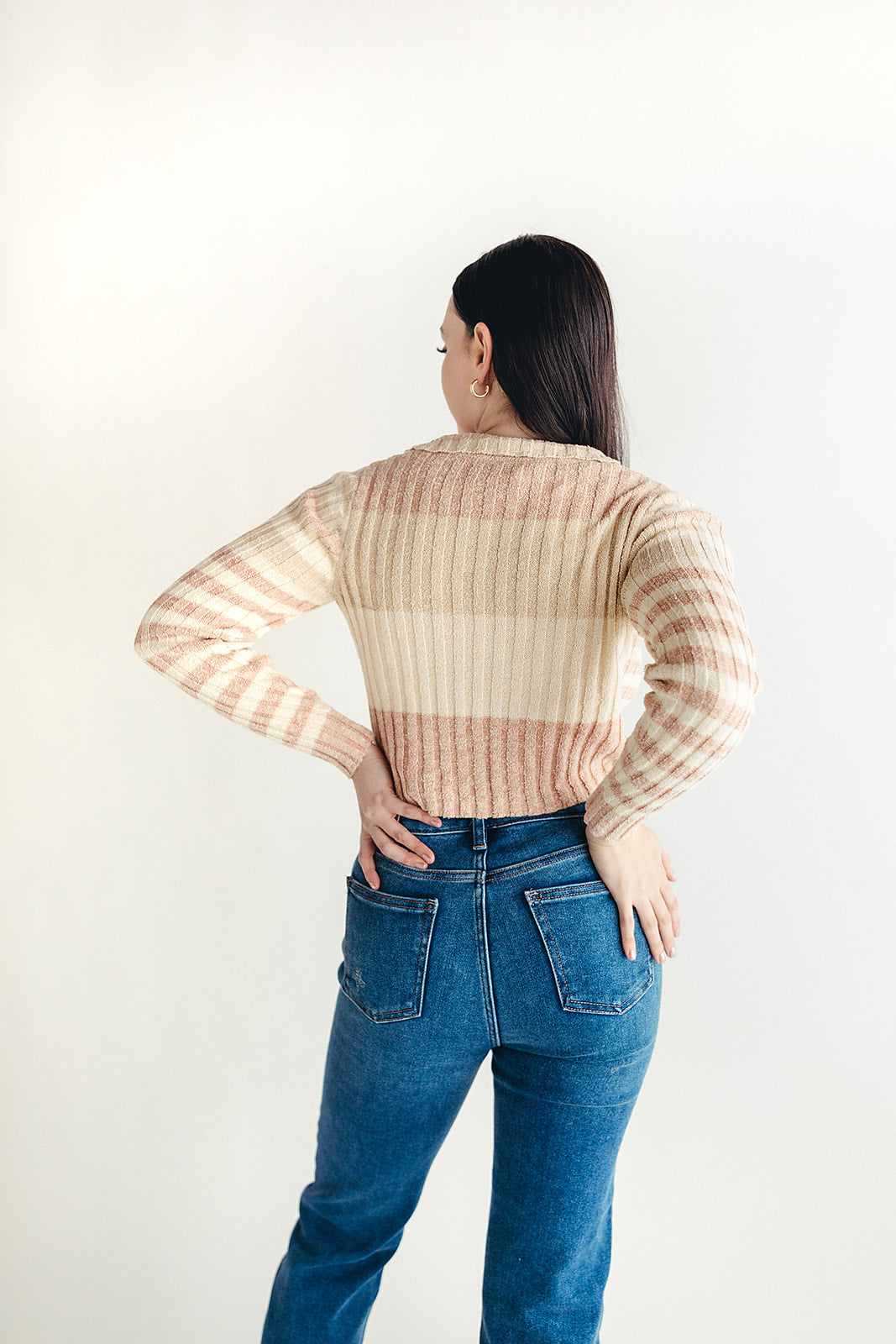 Load image into Gallery viewer, Sunny Afternoon Striped Sweater
