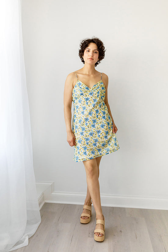 Load image into Gallery viewer, Floral Print Strappy Dress
